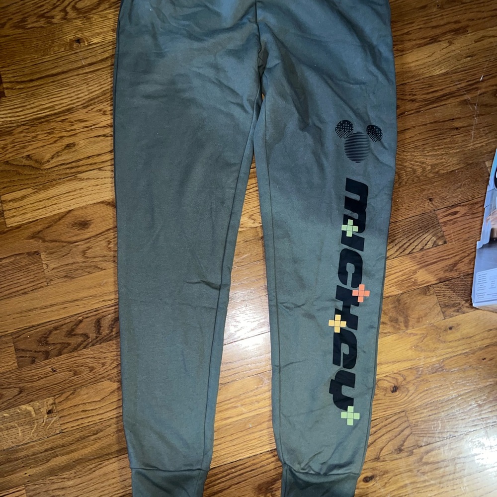 Disney Mickey & Co Jogger Pants w/Pockets Military Green, Unisex, S, NWOT